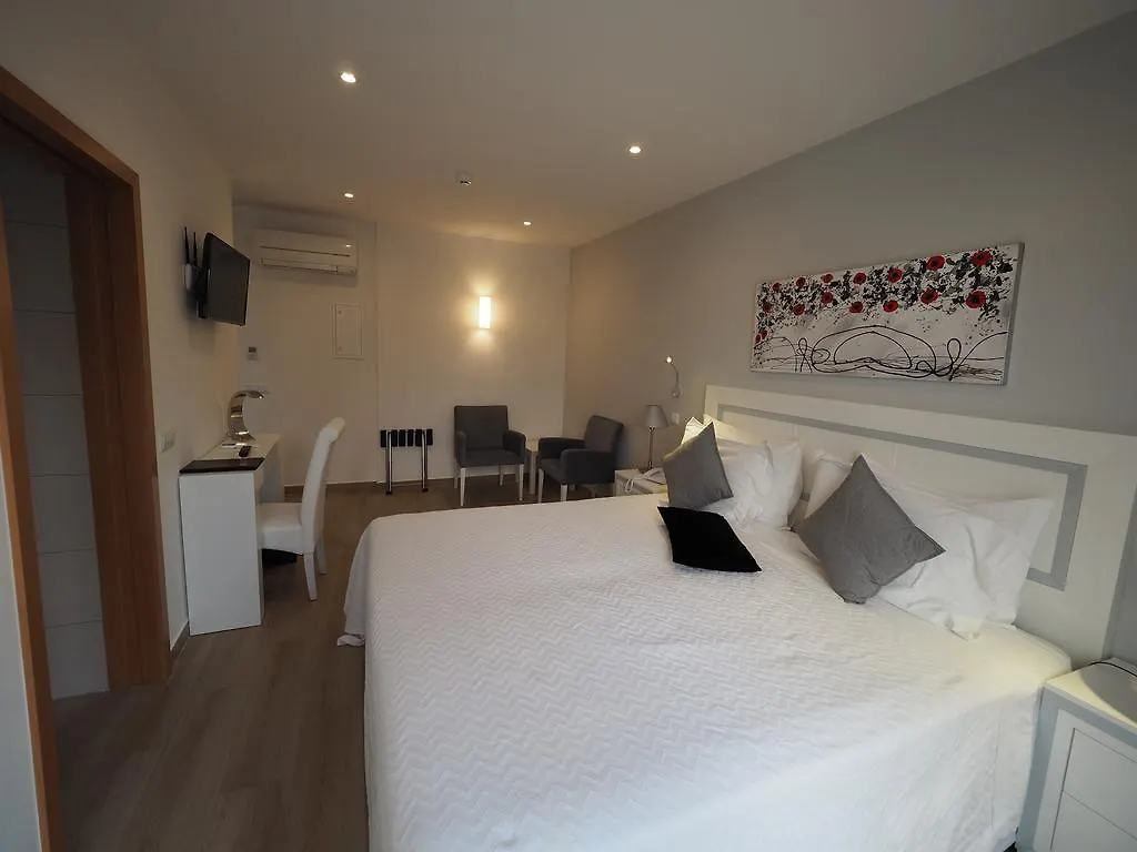 Terraco Do Solar Guest House Lagos