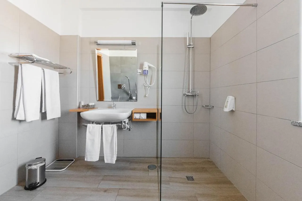 Terraco Do Solar Guest House Lagos